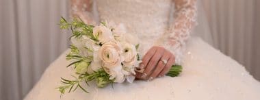 How To Become a Wedding Planner